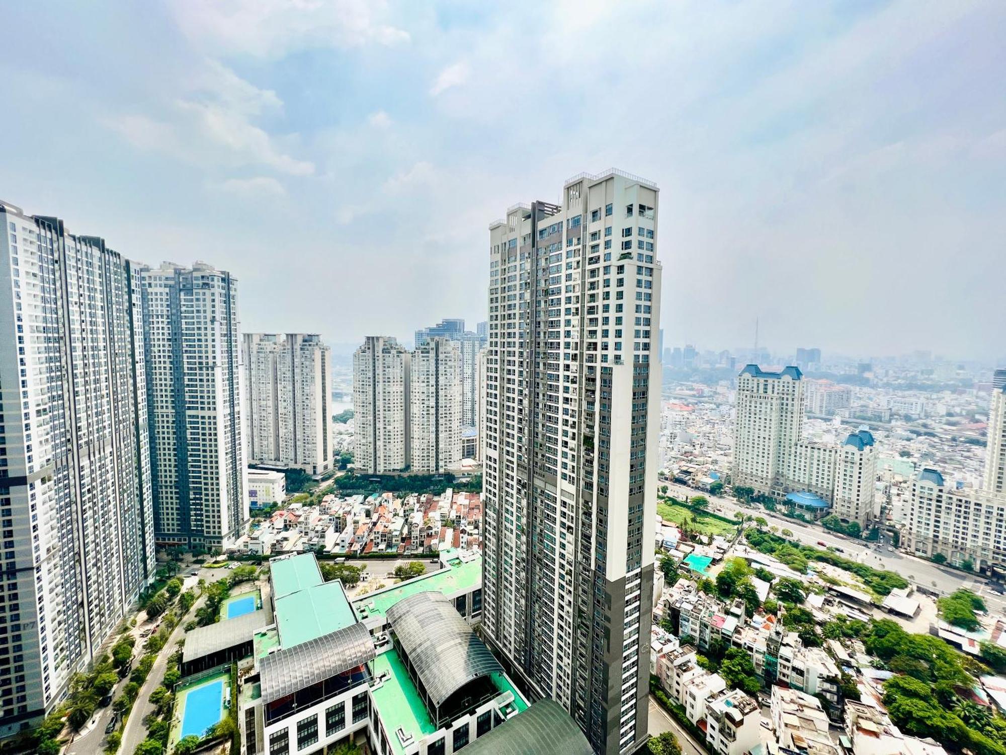 Vinhomes Landmark 81 - Luxstay Condotel Thành Pho Ho Chí Minh Esterno foto